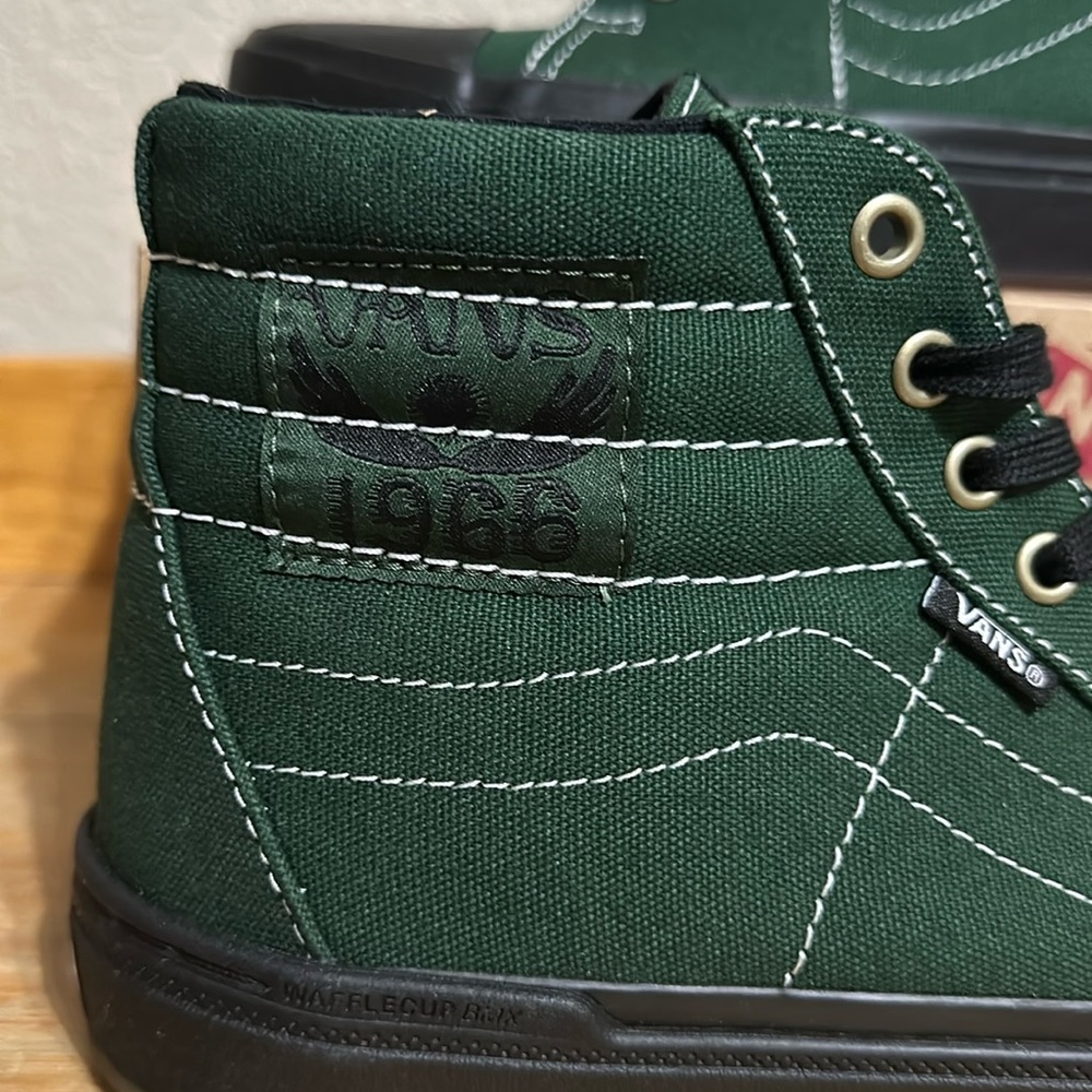 Vans Sk8 Hi 238 Dakota Roche Green Black Ultra Cush men’s 7.5 or women’s 9 - Picture 8 of 14